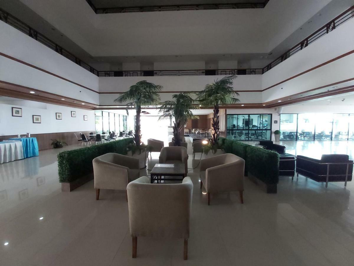 פרה נאקון סי איוטאיה Ampo Residence מראה חיצוני תמונה
